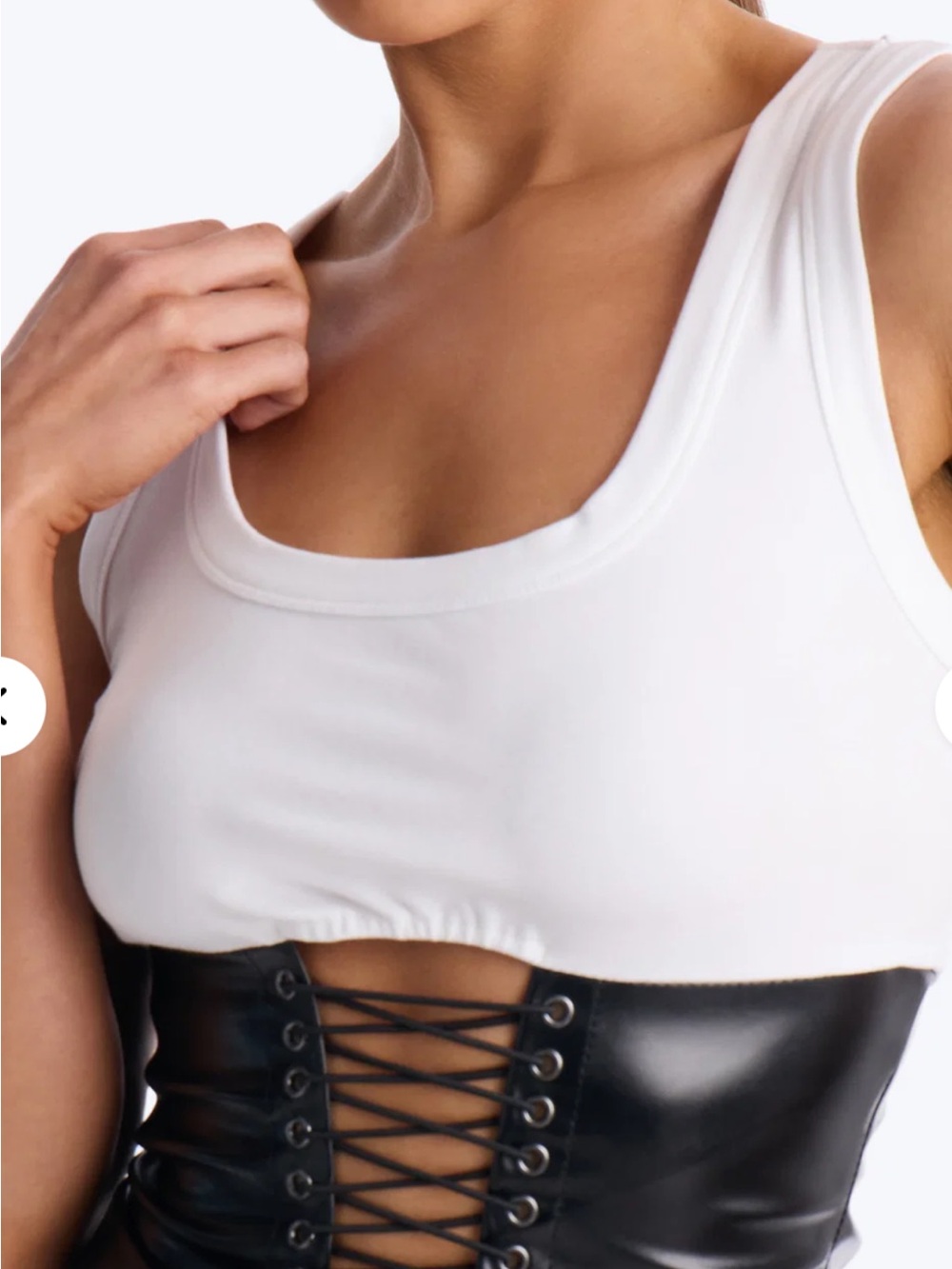 Fashion Nova White Scoop Neck Crop Tank